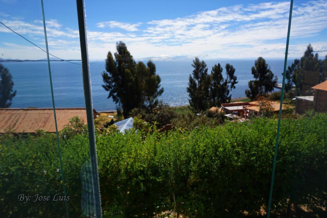 Tikawasi Homestay Comunidad Pueblo Isla Amantani José Luis Ocosuyo Exterior foto